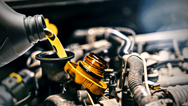 Oil Change Oil Blog 2 Honda mechanic in San Antonio - arrowwood automotive - san antonio tx